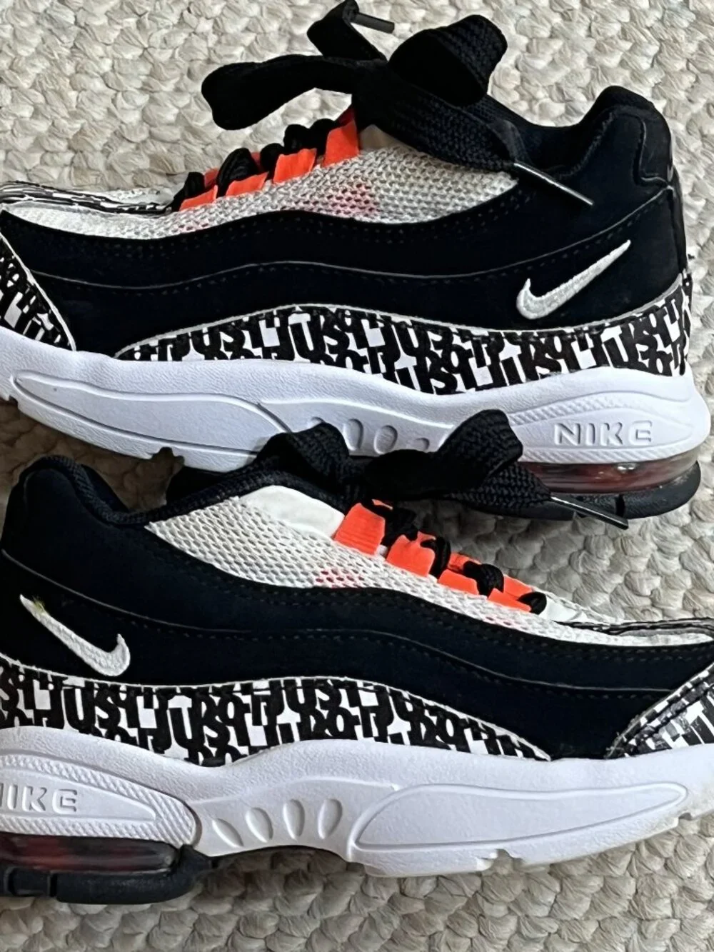 NIKE Air Max Just Do It Toddler Size 7C Black White Sneakers Shoes AV6143-001